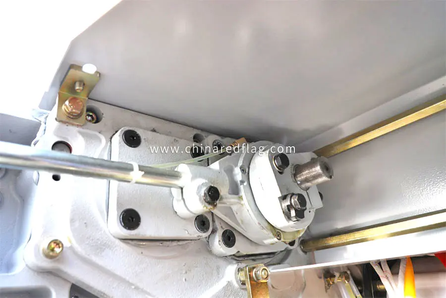 Enhanced external positive loosening rear beam